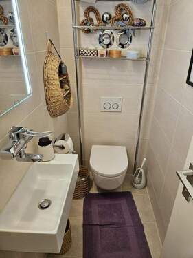 separates WC - 