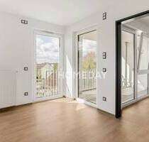 Neuwertige 2-Zimmer-Wohnung im betreuten Wohnen mit Loggia & Aufzug in zentraler Lage - Villingen-Schwenningen