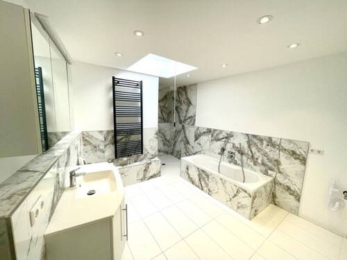 Bad mit XXL Dusche - 