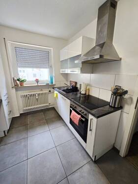 Einbauküche (Ablöse VHB 1200 €) - 