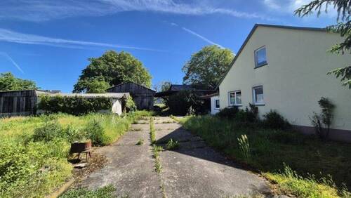Giebelansicht - 4 Zimmer Einfamilienhaus zum Kaufen in Karbach