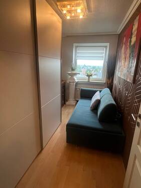 Arbeits-/ Kinderzimmer - 
