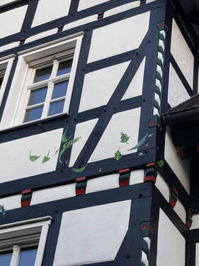Bild 4 - Mehrfamilienhaus, Wohnhaus mit 330,00 m² in Olsberg zum Kaufen