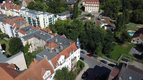 Luftbild Hausansicht mit Wohnumfeld - 