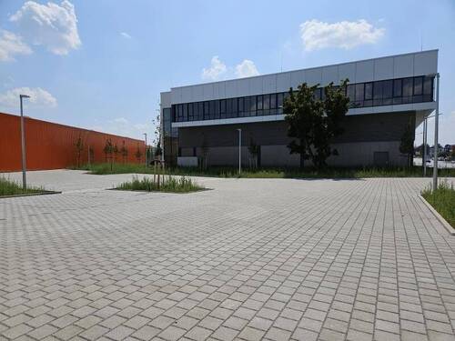 Außenansicht Bild 1 - Büro zur Miete in Nürnberg