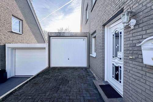 16. Garage_Eingangsbereich - 