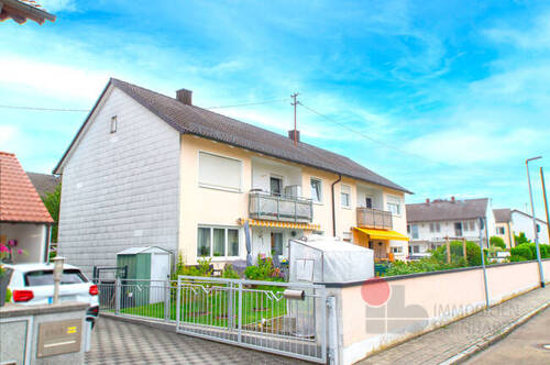 DSC09642 - Mehrfamilienhaus in Ingolstadt-Mailing mit 4 Wohnungen + Garagen