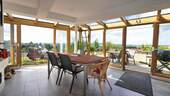 Wintergarten Hauptwohnung - 7 Zimmer Etagenwohnung zum Kaufen in Salem