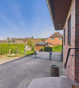 Eingang - 3 Zimmer Bungalow zum Kaufen in Buchholz in der Nordheide