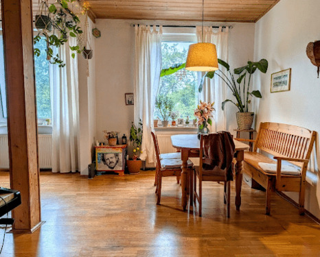 Essbereich - Etagenwohnung mit 95,00 m&sup2; in Nürnberg zur Miete