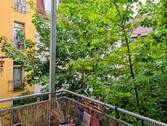 Südbalkon zum begrünten Innenhof - 