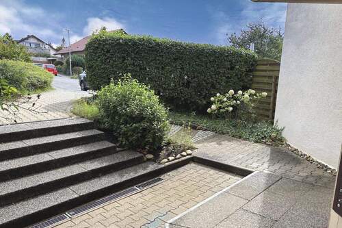 Hauseingangsbereich - 2 Zimmer Etagenwohnung in Weil der Stadt