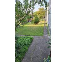 *Weihnachtspreis! Sanierungsbedürftiges 1-FH in BraunschweigBroitzem m. schmalen u. sehr schönem GrundstückGarten inkl. Anbau u. Garagen