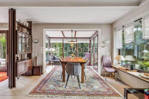 Blick auf den beheizten Wintergarten - 