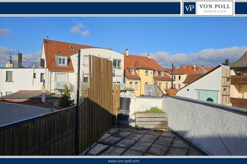 Ausblick Dachterrasse - Interessantes Wohn- u. Geschäftshaus in zentraler Altstadtlage mit 2 Wohnungen zur Neuvermietung!