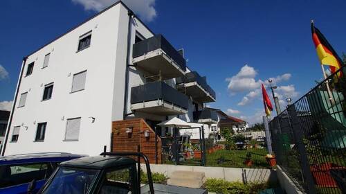 Ansicht - Kleine 3 Zimmer-Wohnung mit Balkon - KfW40plus
