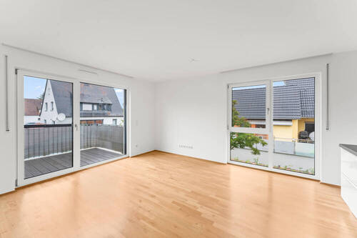 Wohnbereich_ - 4 Zimmer Etagenwohnung zum Kaufen in Nürnberg