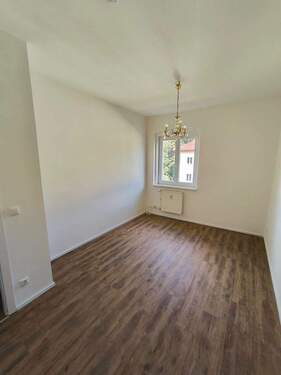 Zimmer 2 - 2 Zimmer Etagenwohnung zur Miete in Berlin