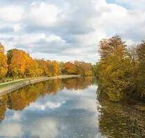 Alsterdorf - Traumlage am Wasser . Exklusives & großzügiges Stadthaus . KfW 55 Neubau - Hamburg