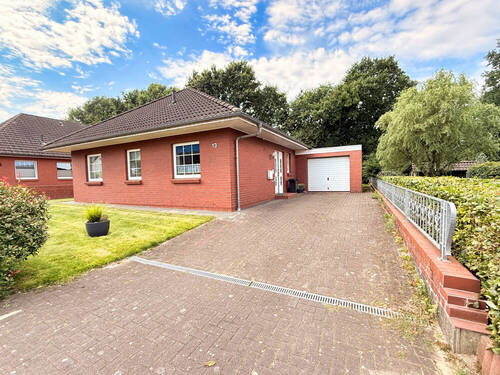 Haus Auffahrt - 3 Zimmer Bungalow zum Kaufen in Hesedorf