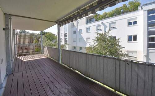 Balkon - Etagenwohnung mit 124,00 m² in Landshut zur Miete