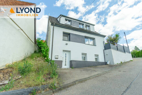 Außenansicht - Modernisiertes Einfamilienhaus mit großem Gartenparadies und hochwertiger Ausstattung sucht Sie!