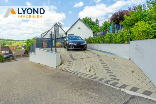 Außenansicht Parkplatz - 4 Zimmer Einfamilienhaus zum Kaufen in Herbrechtingen