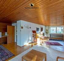 Riesiges Anwesen in fantastischer Lage! EFH mit ELW mit großem Garten, fantastischer Aussicht - Bad Urach