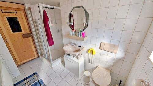 Badezimmer Untergeschoss - 