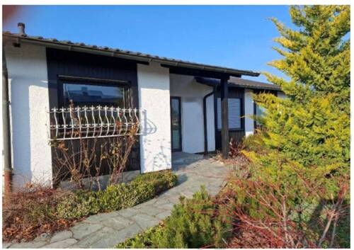 Eingangsbereich.jpg - Bungalow mit 119,00 m&sup2; in Wachenheim an der Weinstraße zum Kaufen