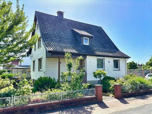 Straßenansicht - 6 Zimmer Mehrfamilienhaus, Wohnhaus zum Kaufen in Minden