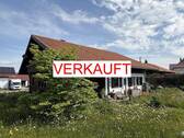 Hausansicht - Liebhaberstück: Besonderes Einfamilienhaus mit Einliegerwohnung in Randlage mit Säntisblick