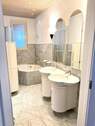 Badezimmer, 1. OG - 