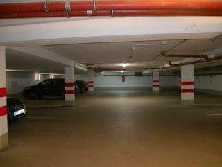 Tiefgaragenplätze - 
