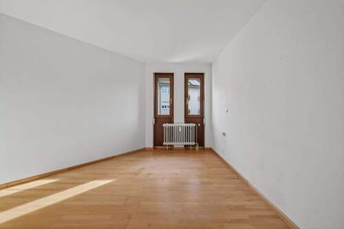 Schlafzimmer - 2 Zimmer Etagenwohnung in Karlsruhe