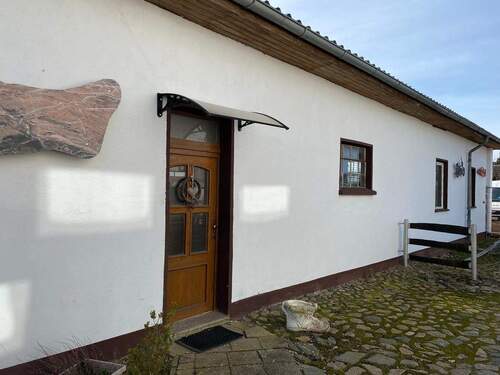 Nebengebäude, Wohnung/Büro - Einfamilienhaus mit 123,00 m&sup2; in Penzlin zum Kaufen