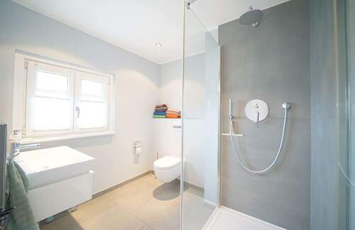 Badezimmer Dachgeschoss - 