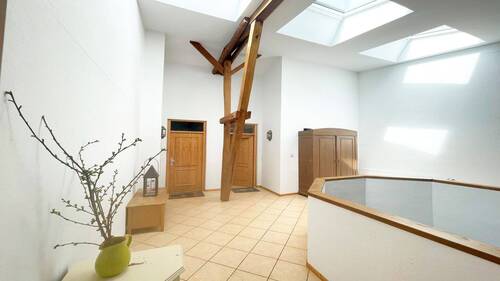 Galerie/Eingang - 2 Zimmer Etagenwohnung zum Kaufen in Ottersberg