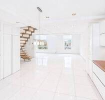 Penthouse-Galeriewohnung mit Dachterrasse, Balkon und Skylineblick - Frankfurt am Main / Gutleutviertel Gallus