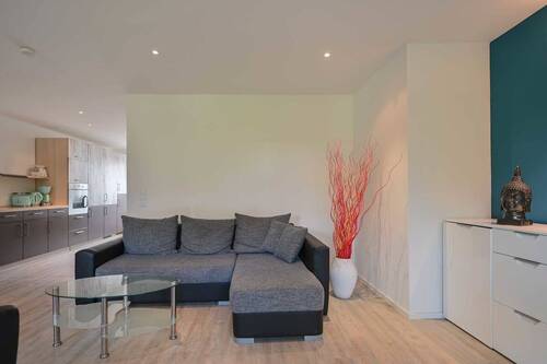 Wohnzimmer WHG Klaudia.jpg - 9 Zimmer Einfamilienhaus in Kellenhusen