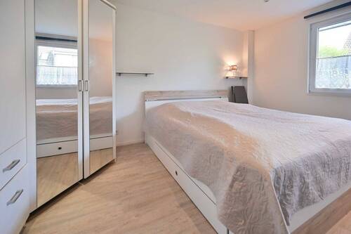 Schlafzimmer 1 WHG Klaudia.jpg - Einfamilienhaus in Kellenhusen zum Kaufen