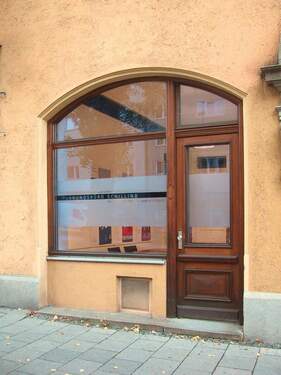Ladenbüro von außen - Büro zur Miete in München