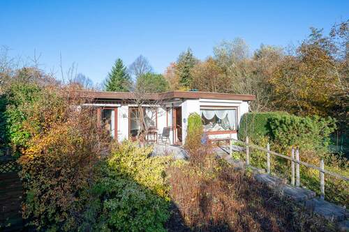 Rückansicht - 4 Zimmer Bungalow zum Kaufen in Hamburg / Rahlstedt