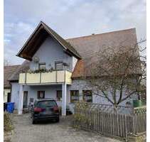 Neuwertiges Zweifamilienwohnhaus in gefragter Lage! - Gerhardshofen