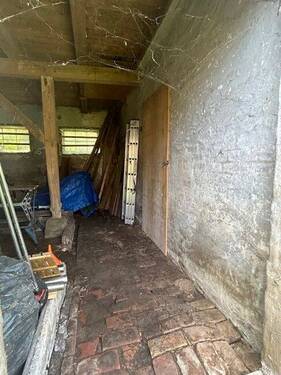 Stall / Scheune / Werkstatt - 