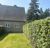 Grundstück mit kleinem vollständig entkerntem Siedlungshaus im Bestand bei Stralsund nahe Ostsee - Sundhagen Hildebrandshagen