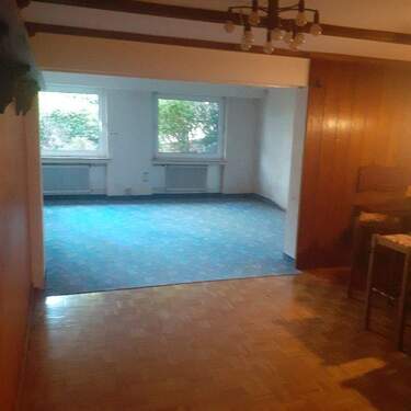 Bar mit angrenzendem Raum UG - 