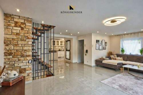 Wohnzimmer - Einfamilienhaus mit 123,00 m&sup2; in Ofterdingen zum Kaufen