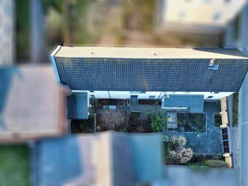 Drohnenansicht - 5 Zimmer Einfamilienhaus in Eggersdorf