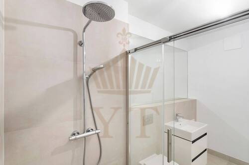 Badezimmer (Bsp) - 